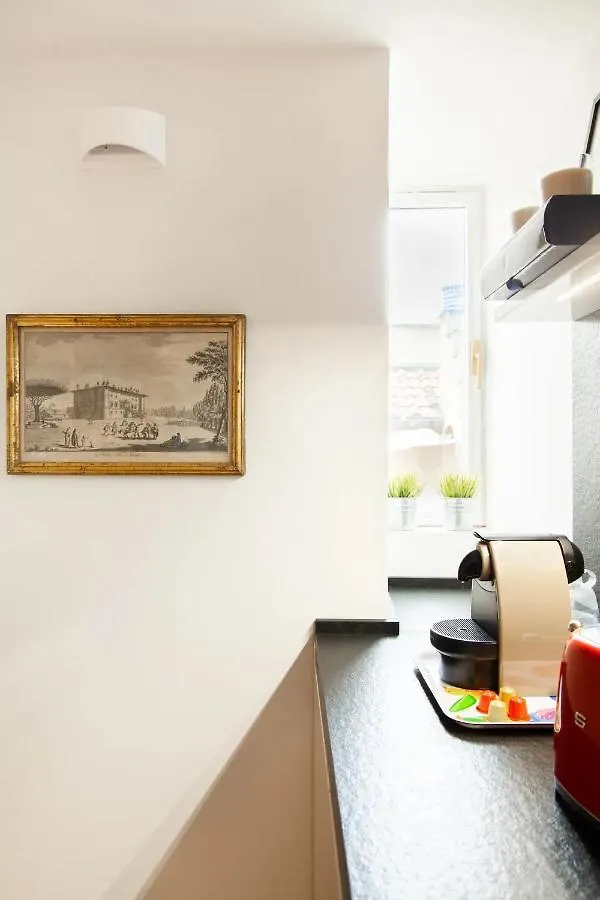 Belfredelli Apartments Florence Italy